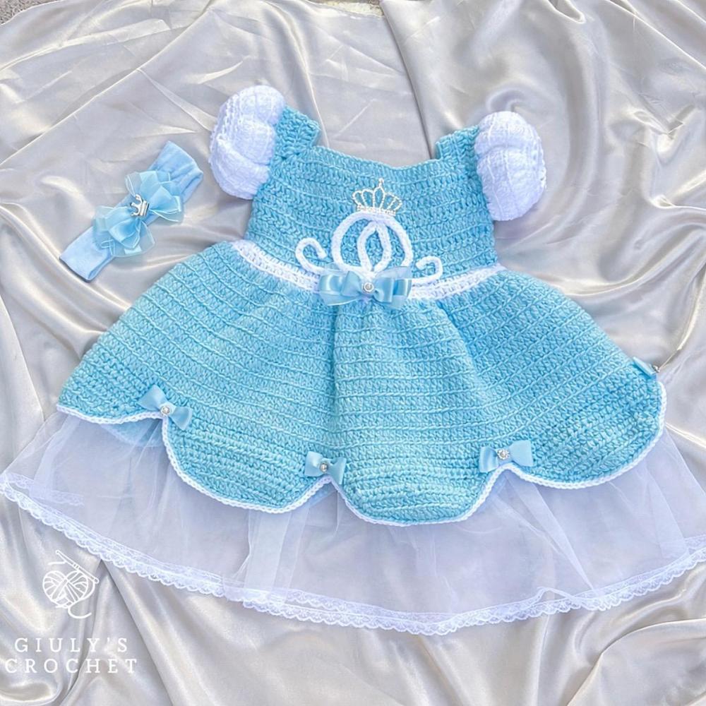 Vestido Cinderela em Crochê