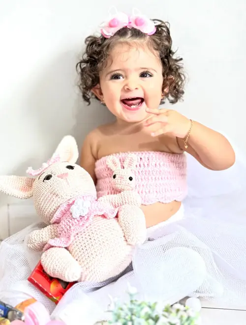 Conjunto Coelhinha - Top faixa de crochê + saia de tule