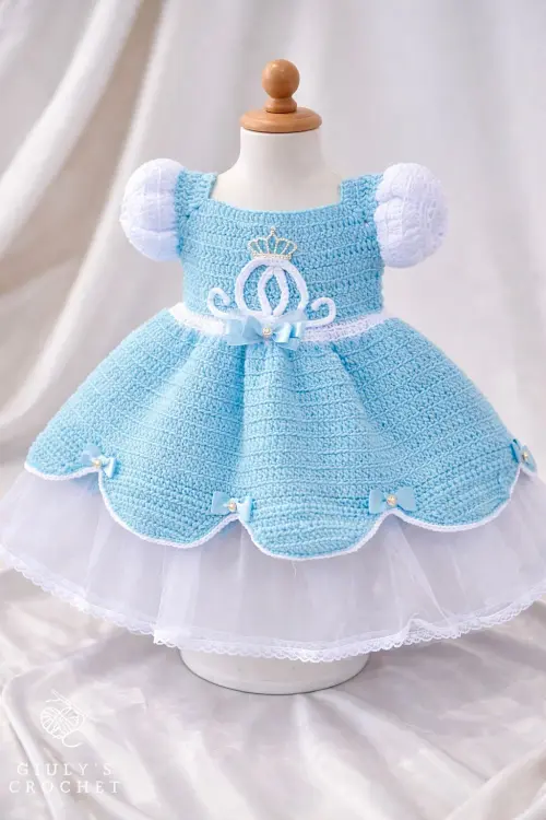 Vestido Cinderela em Crochê