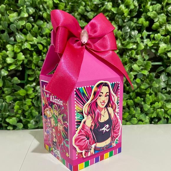 Kit 100 Personalizados Emilly Vick dos Rosa