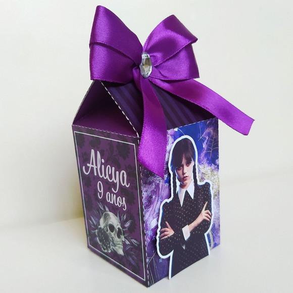 Kit 24 Personalizados Wandinha