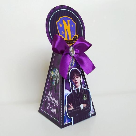 Kit 60 Personalizados Wandinha