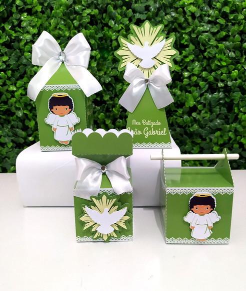 Kit Personalizados Batizado Menino Verde Oliva(20 Peças)