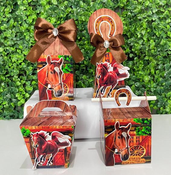 Kit Personalizados Haras Cavalos (20 Peças)