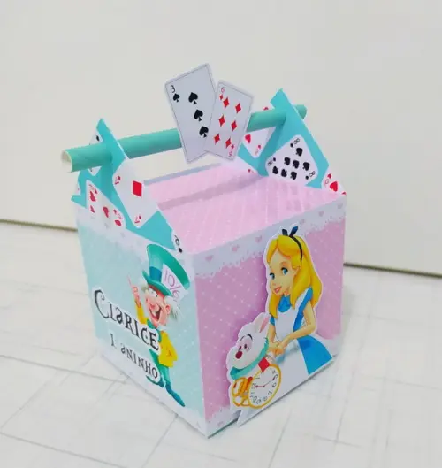 32 Personalizados Alice no País das Maravilhas