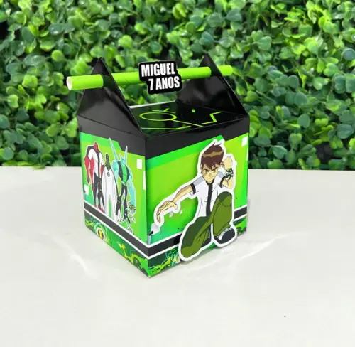 Caixa Canudo Ben 10