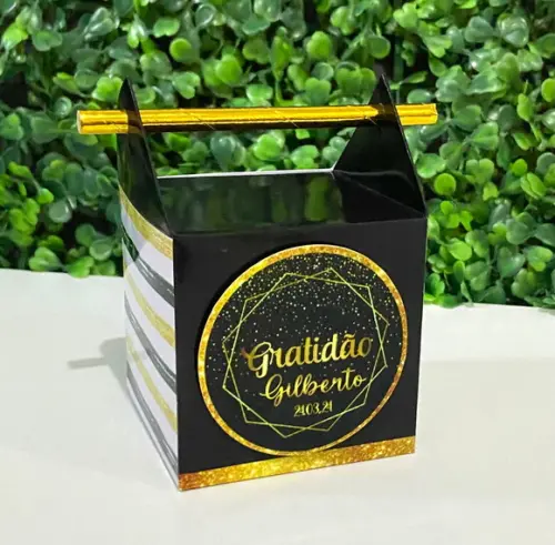 Caixa Canudo Gratidão Preto e Dourado
