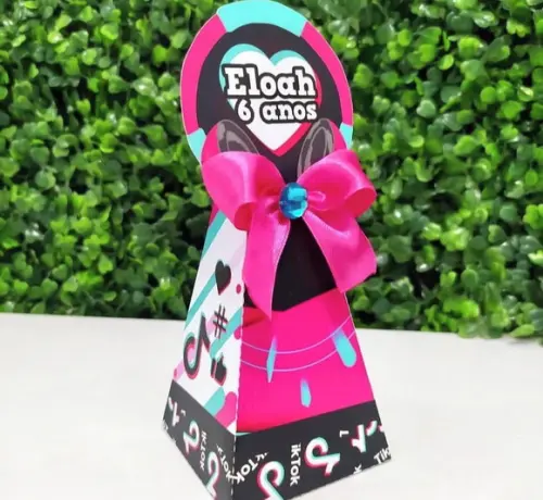 Caixa Pirâmide Tik Tok Menina