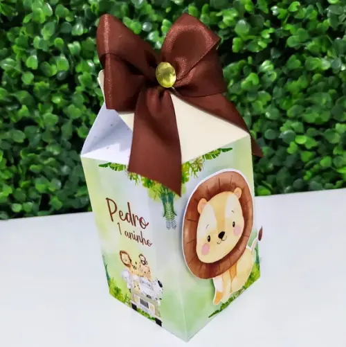 Kit 50 Personalizados Safari (menino)