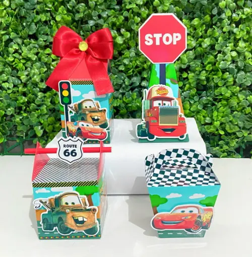 Kit Personalizados Carros Disney Mc Queen ( 20 Peças)