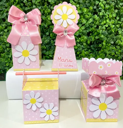 Personalizados Margaridas ( Kit 20 Caixas)