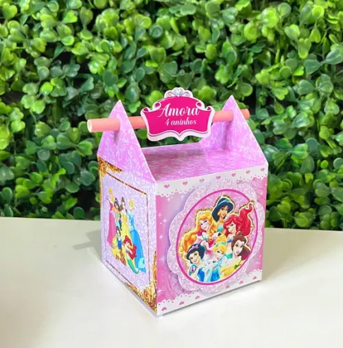 Personalizados Princesas (kit 32 Caixas)