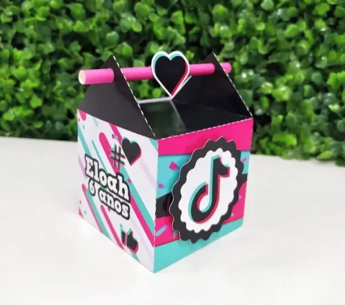 Personalizados Tik Tok Menina (32 Peças)
