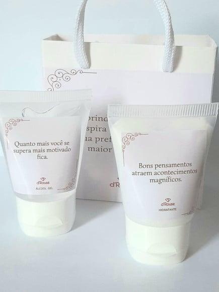 Brinde Hidratante e Álcool Gel na Sacolinha