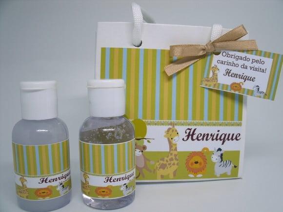 Kit ( alcool+sabonete liquido)