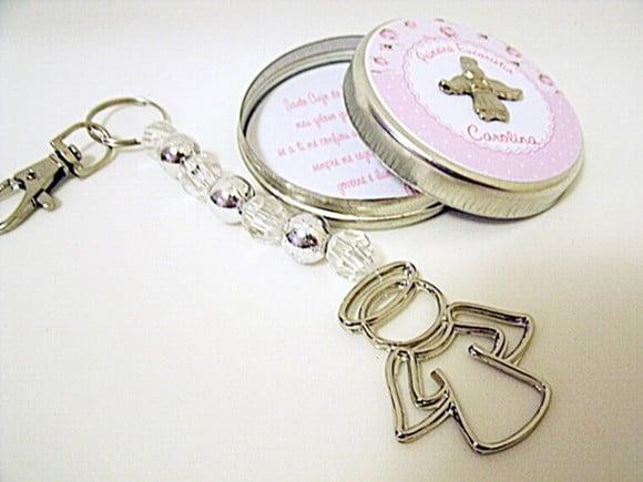 Mini lata com chaveiro de anjo