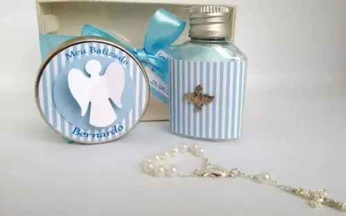 kit batizado ( agua benta+latinha)