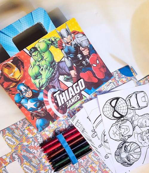 Kit de Colori Maletinha Vingadores