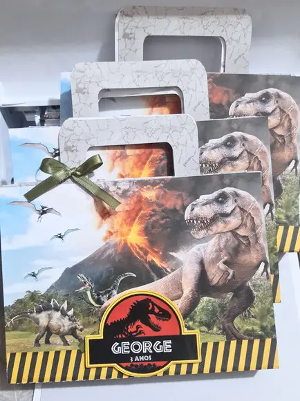 Maletinha de Colorir - Jurassic Park (dinossauro)