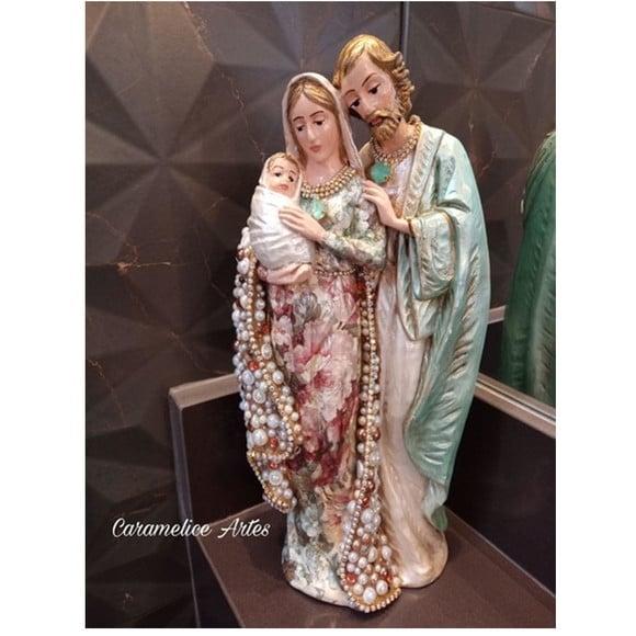 Sagrada Família perolada feita à mão com acabamento sofisticad