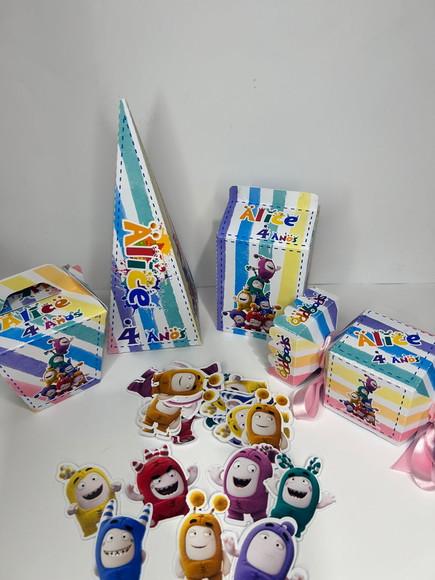 Kit Caixinhas Personalizadas c/ 50 Itens