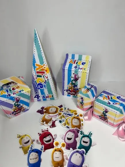 Kit Caixinhas Personalizadas c/ 50 Itens
