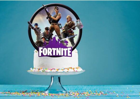 Arquivo Digital Silhouette Topo de Bolo Fortnite