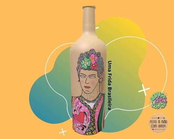 Garrafa Decorativa - Uma Frida Brasileira