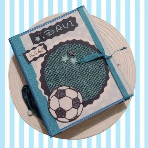 Álbum de Fotos Personalizado Jovem Menino