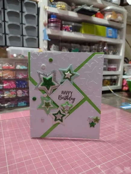 Cartão de Aniversário - Brilho Estelar