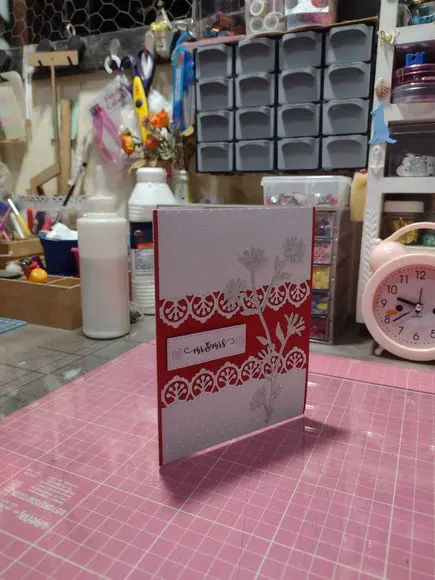 Convite de Casamento - Celebração em Vermelho e Prata