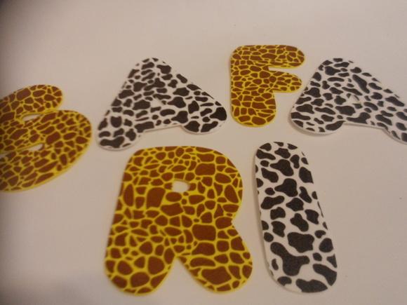 Letras em E.V.A. Safari