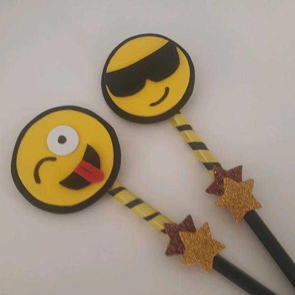 10 Lápis com Ponteira Emoji