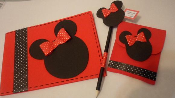10 Cadernos de Desenhon Minnie