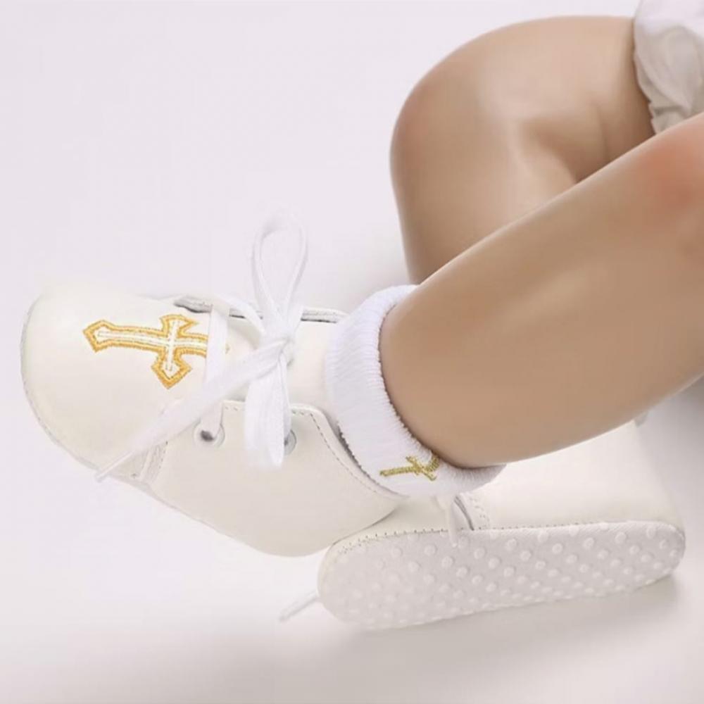Sapatinho de Batizado Cruz Menina