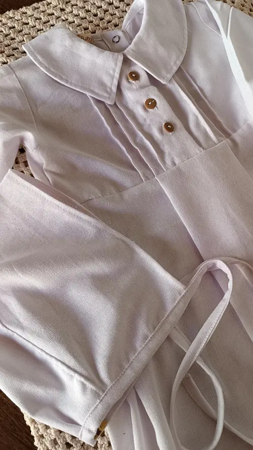 Mandrião e touca para batizado Alva