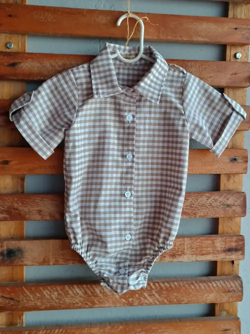 Body temático Fazendinha com jardineira personalizada