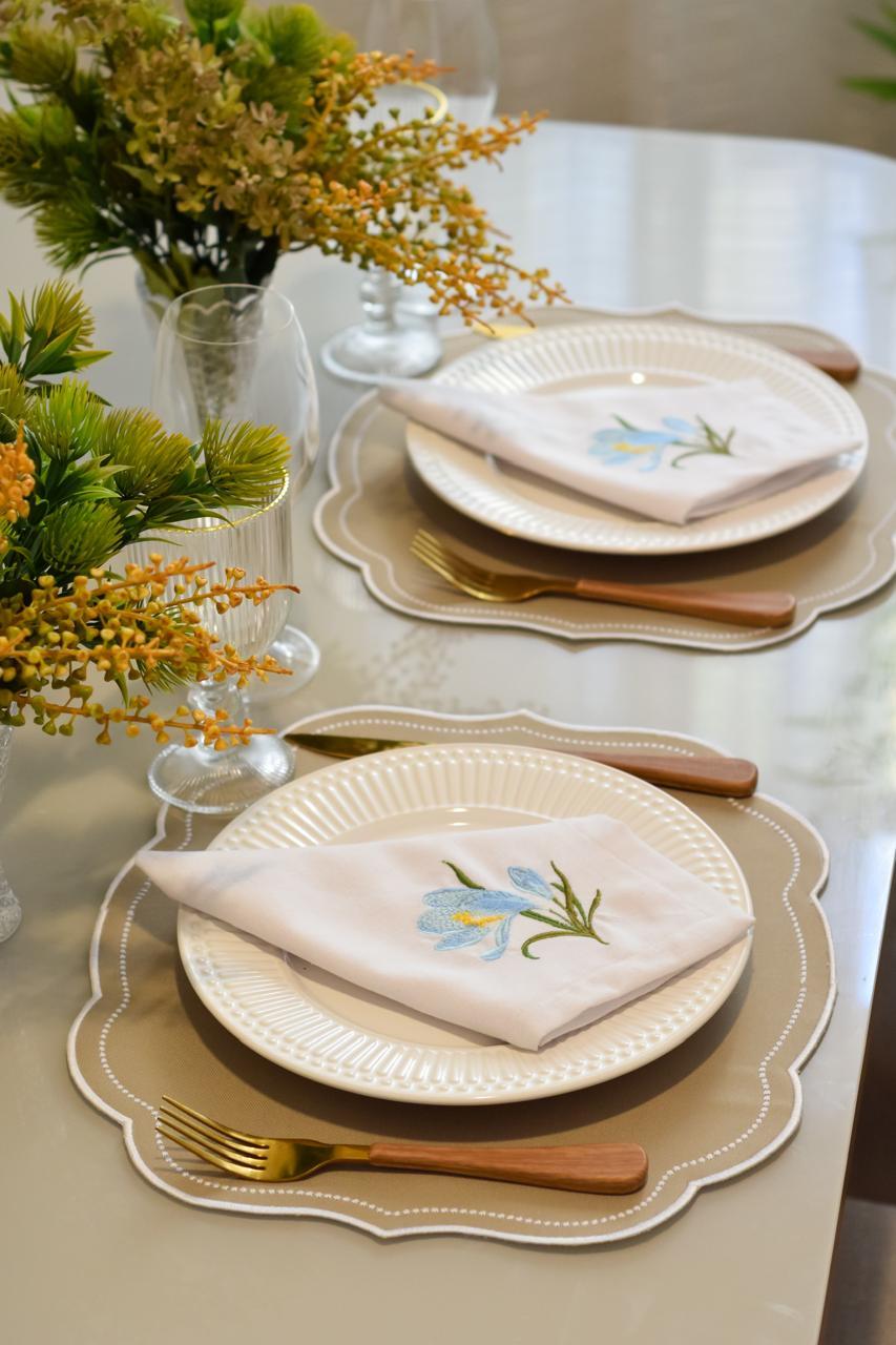 Kit Mesa Posta Orquídea Azul / 4 Lugares Impermeável