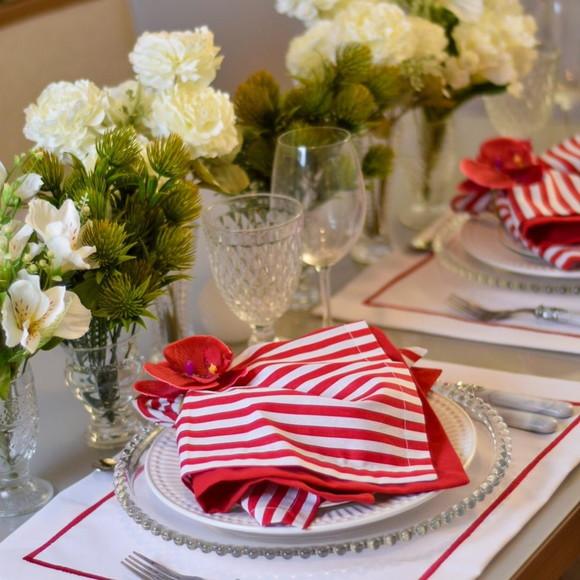 Kit Mesa Posta Impermeável Vermelho e Branco 2 Lugares