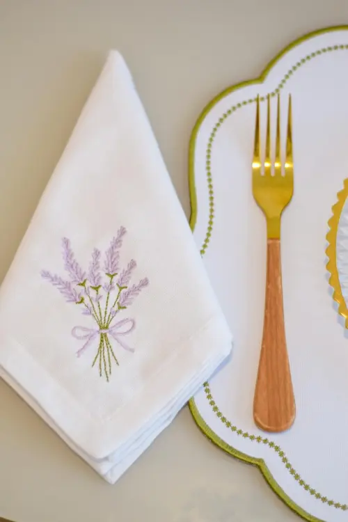 Kit Mesa Posta Lavanda 4 Lugares Impermeável