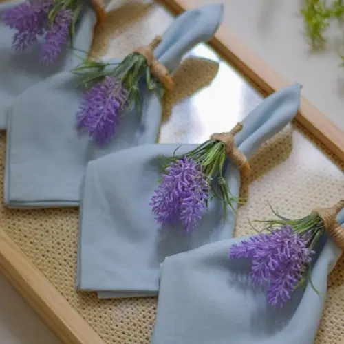 Porta Guardanapo de Lavanda + Guardanapo Azul Bebê 4 Lugares