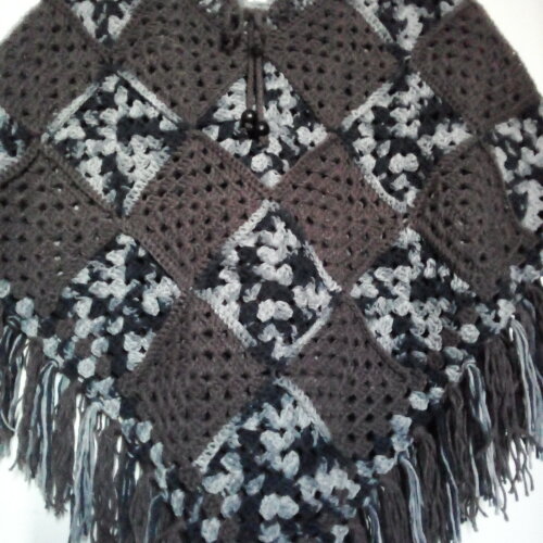 Poncho Grafite