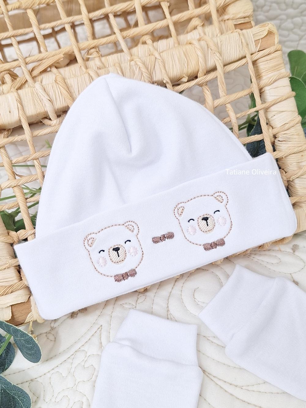 Touca de bebê recém nascido bordada - Touca de bebê personaliz