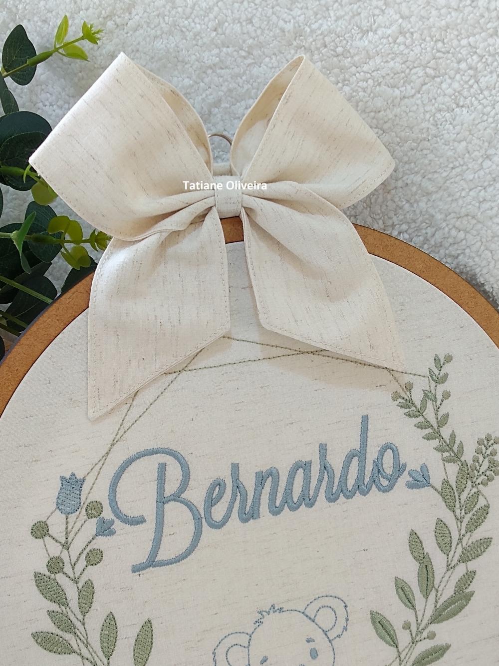 Enfeite maternidade bastidor bordado - Coala