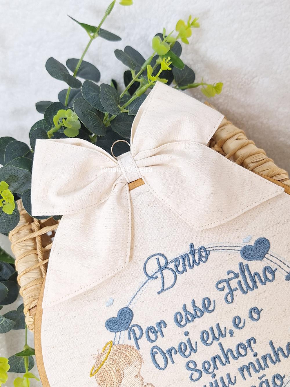 Enfeite maternidade bastidor bordado - Versículo com nome