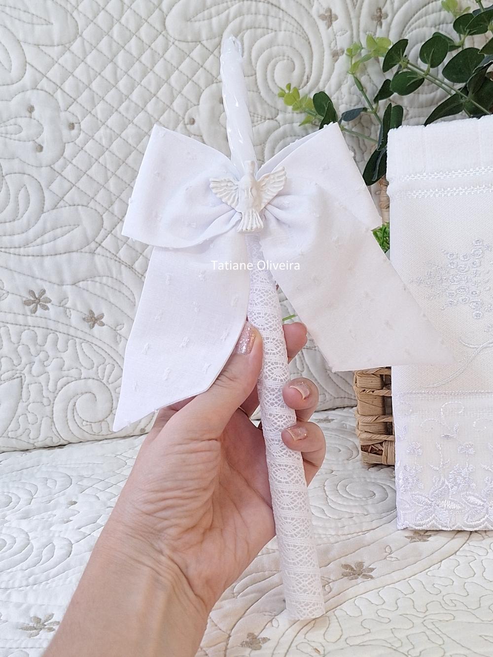 Toalha De Batizado Bordada E Vela Decorada Batizado