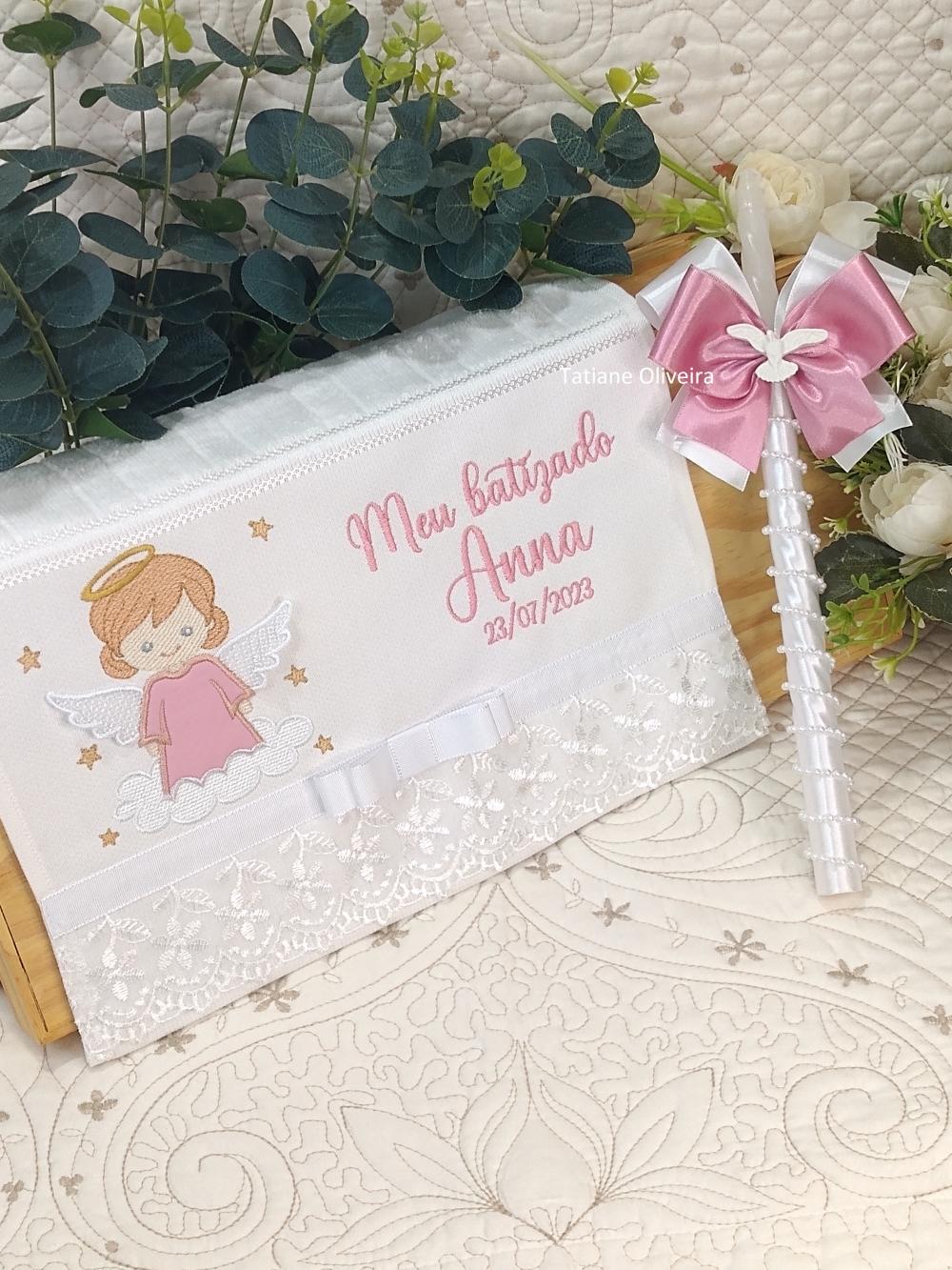 Toalha De Batizado Bordada E Vela Decorada Batizado