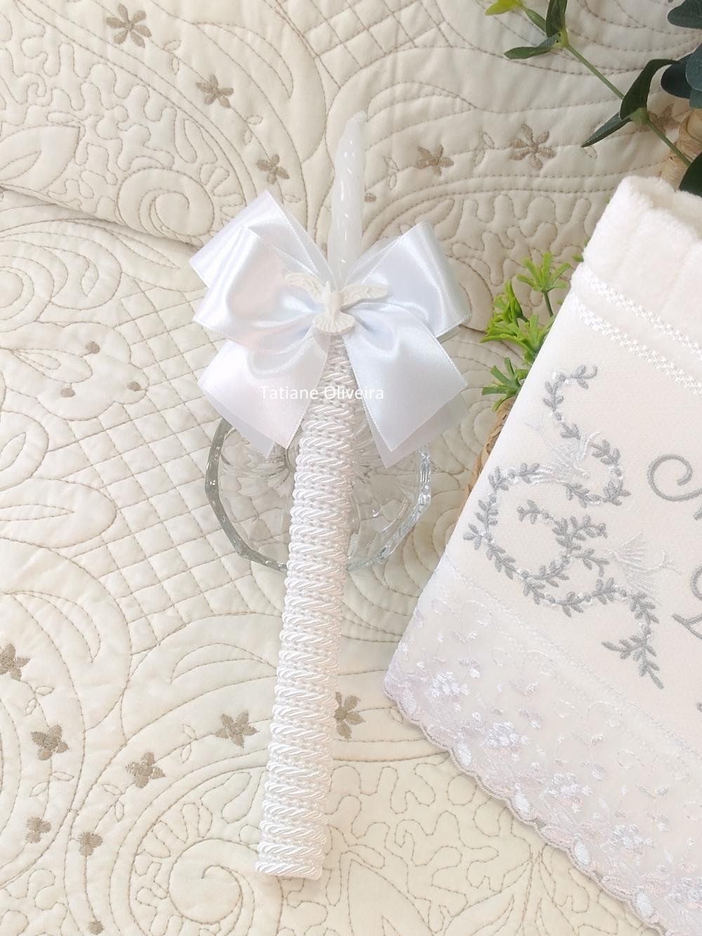 Toalha De Batizado Bordada E Vela Decorada Batizado
