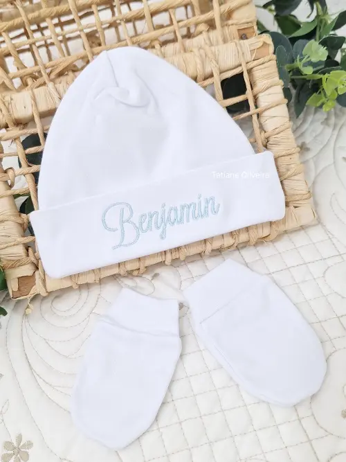 Touca de bebê recém nascido bordada - Touca de bebê personaliz