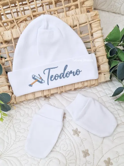Touca de bebê recém nascido bordada - Touca de bebê personaliz